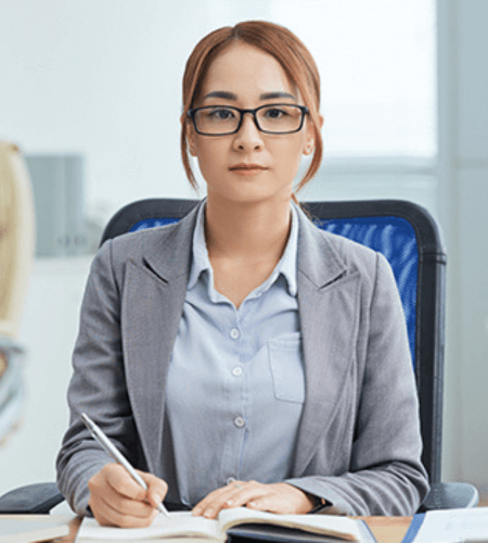 Quickly reconceptualize strategic e-tailers